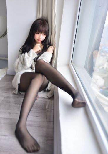 美女热舞诱惑