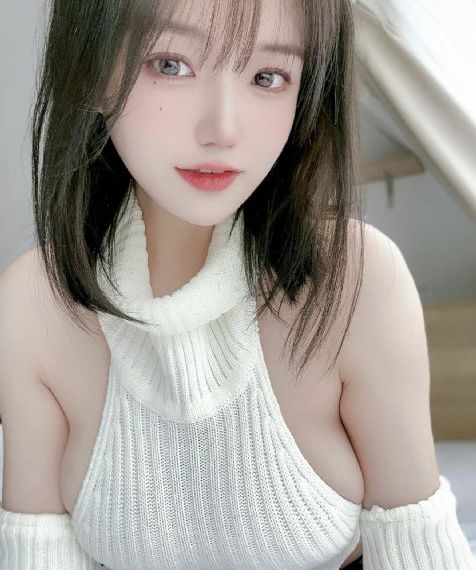 穿比基尼的外星人