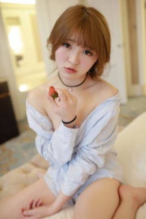 吊带袜子天使