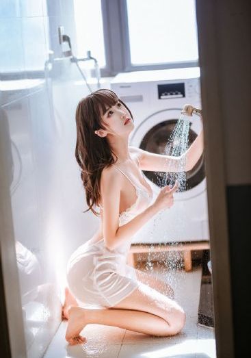 年轻的老师韩国电影