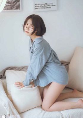 天才眼镜狗