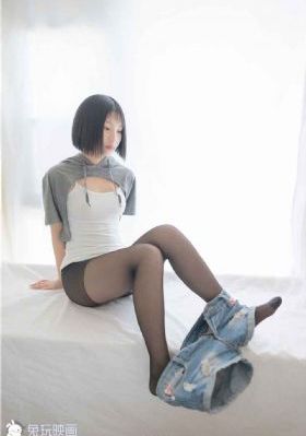 女女女