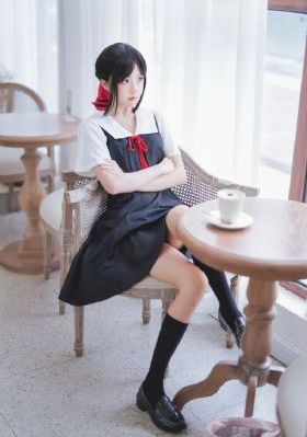 裙子里面是野兽