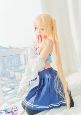 抓娃娃免费版
