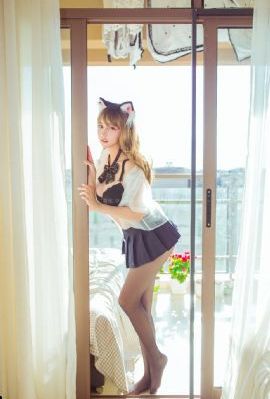 孕妇被高空抛下玻璃瓶砸断脚趾